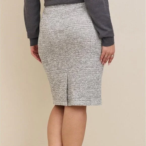 Torrid - Midi Studio Double Knit Pencil Skirt in Heather Grey​​​​​​​ - Picture 9 of 10